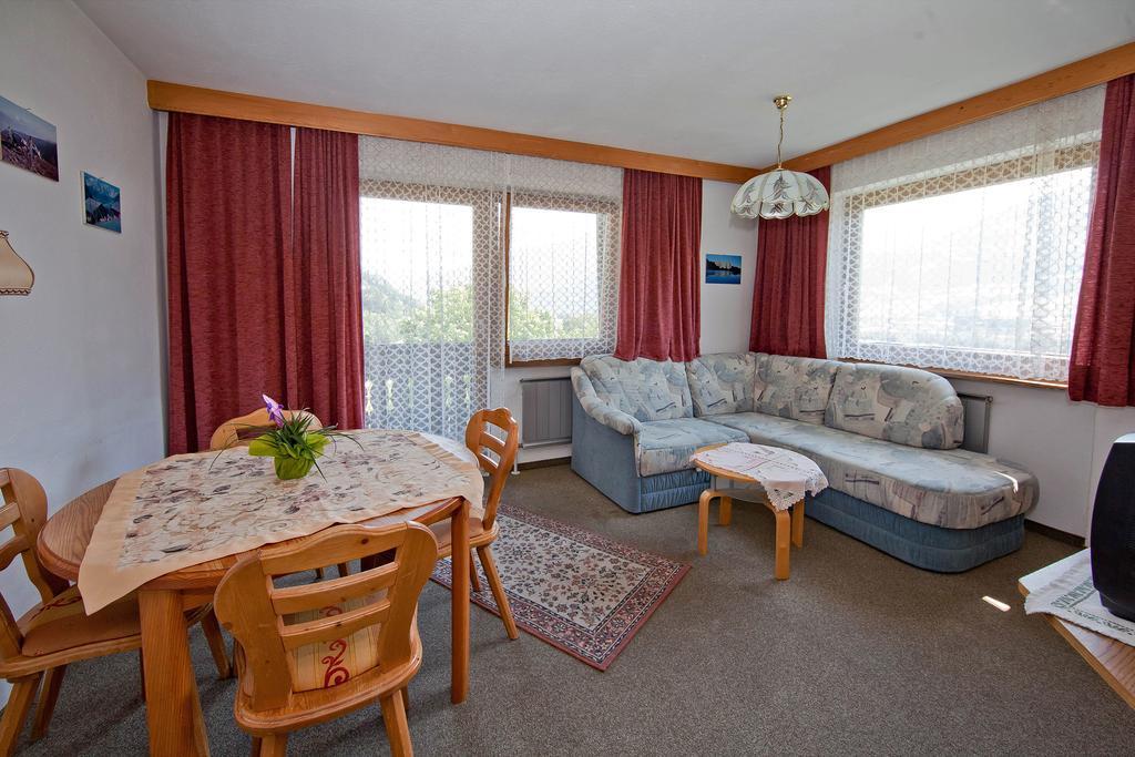 Landhaus Maridl Hart im Zillertal Δωμάτιο φωτογραφία